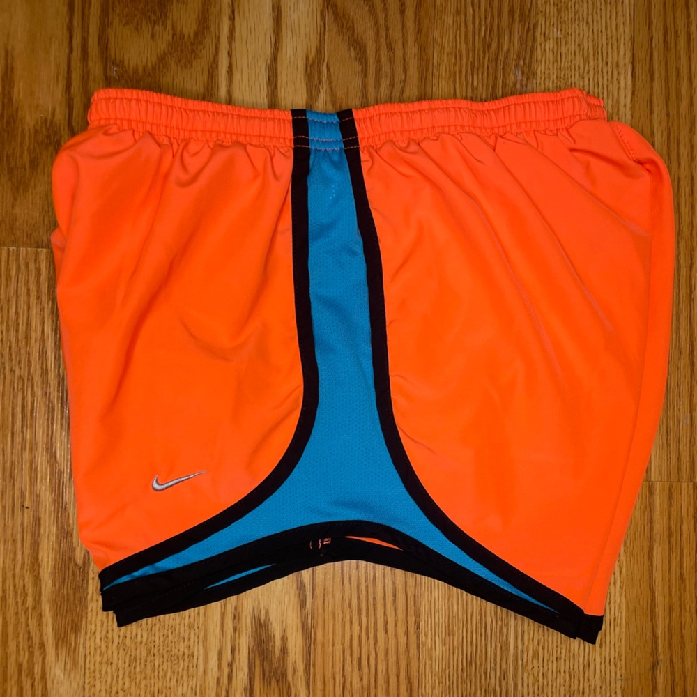Nike tempo running shorts with liner - Picture 3 of 7